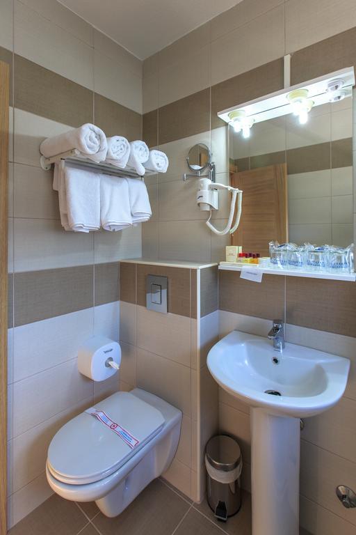 Hotel Akapulco Sutomore Oda fotoğraf